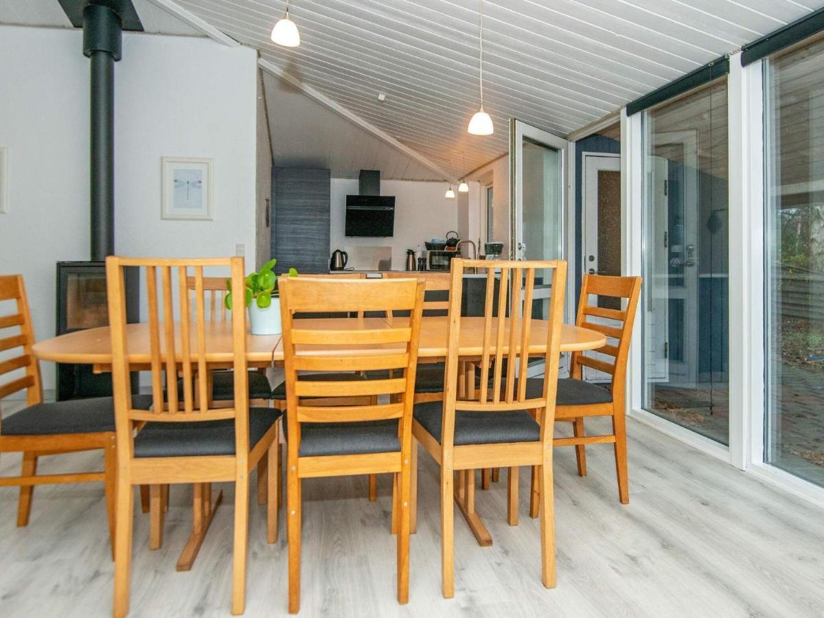 7 Person Holiday Home In Rsted Kare Ngoại thất bức ảnh